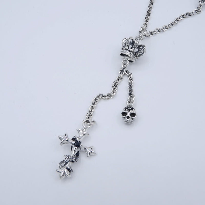 CROWNS NECKLACE