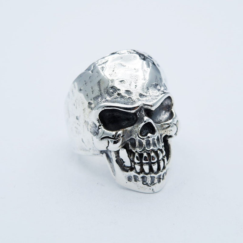 SIZZLED CLASSIC SKULL RING